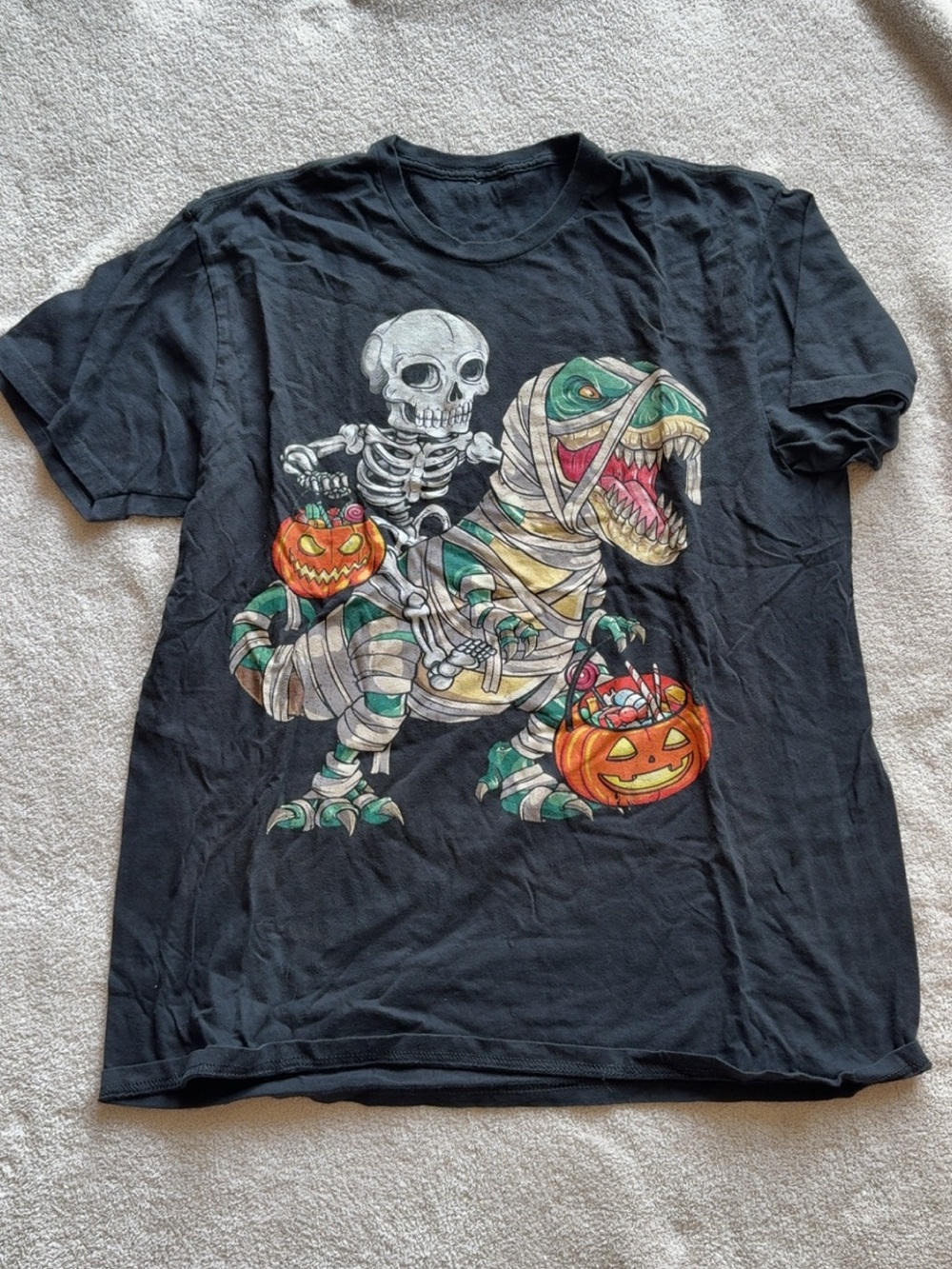Black Halloween Mummy T-Rex Skeleton Graphic Tee